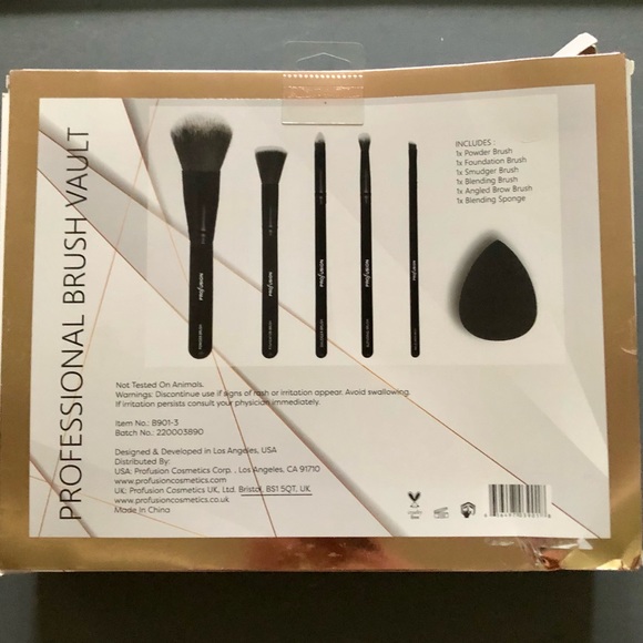 Profusion Professional Brush Vault Set NWT - Picture 4 of 4